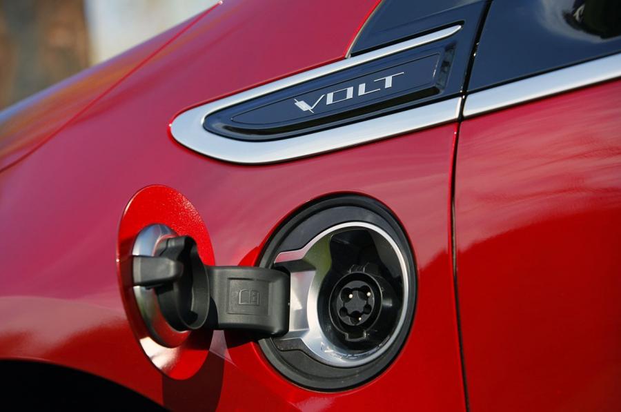  Chevrolet Volt 2011 года  (фото 221 из 356)